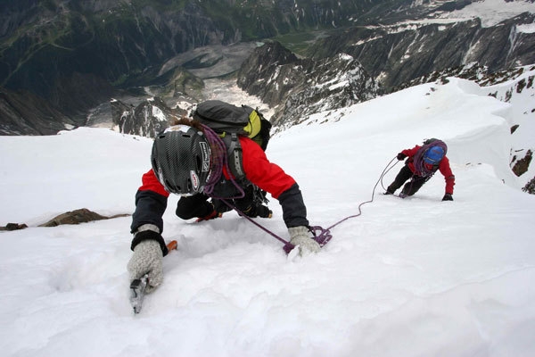 82 x 4000m peaks in the Alps in 60 days Franco Nicolini, Diego Giovannini