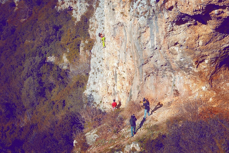 Laterza, arrampicata in Puglia