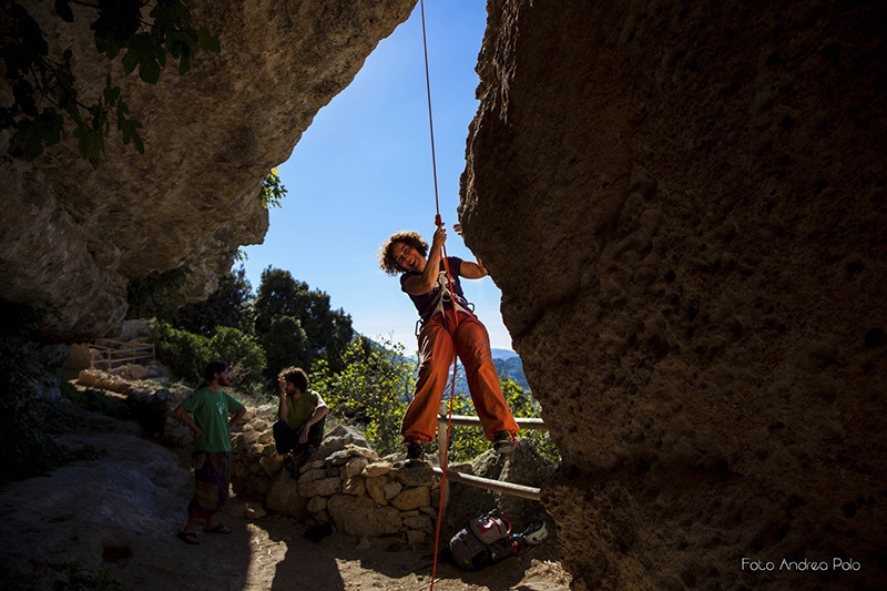 L’Acqua e la roccia, climbing meeting at Monteleone Roccadoria (Sardinia)