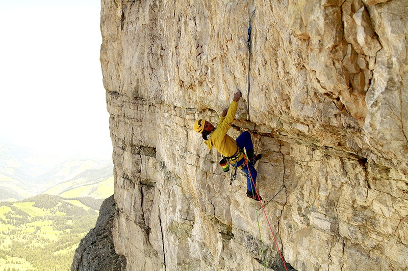 Sass de la Crusc Dolomiti, Voodoo-Zauber climb by Simon Gietl and Andrea Oberbacher
