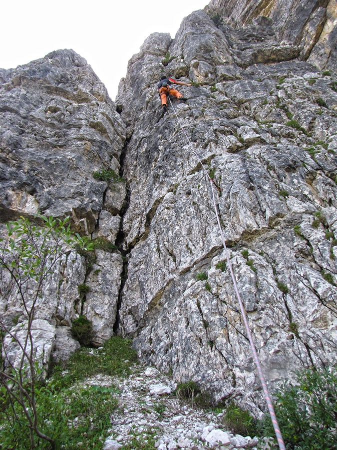 Climbing, Crepa Toronda, Pelmo, Dolomites