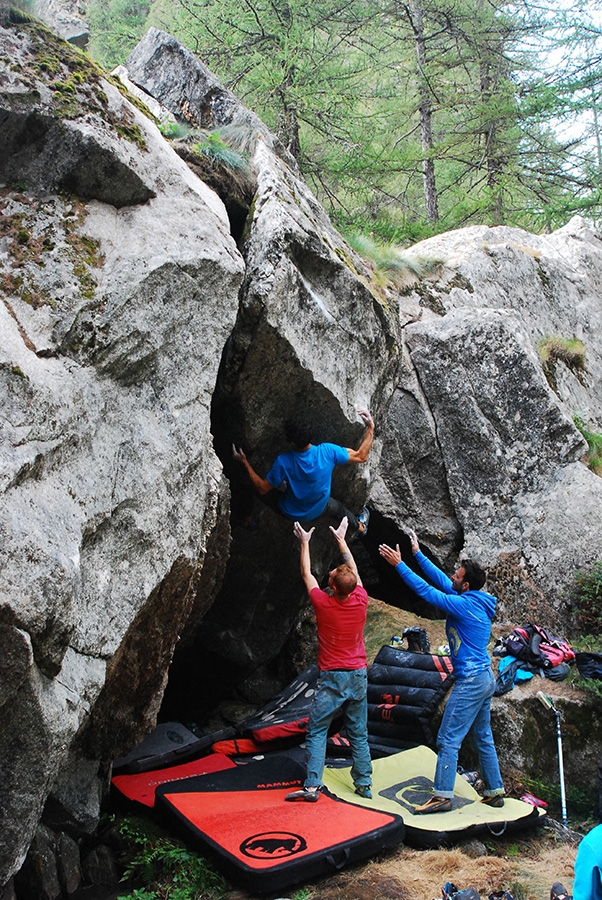 Orcoblocco, Valle dell'Orco, arrampicata boulder