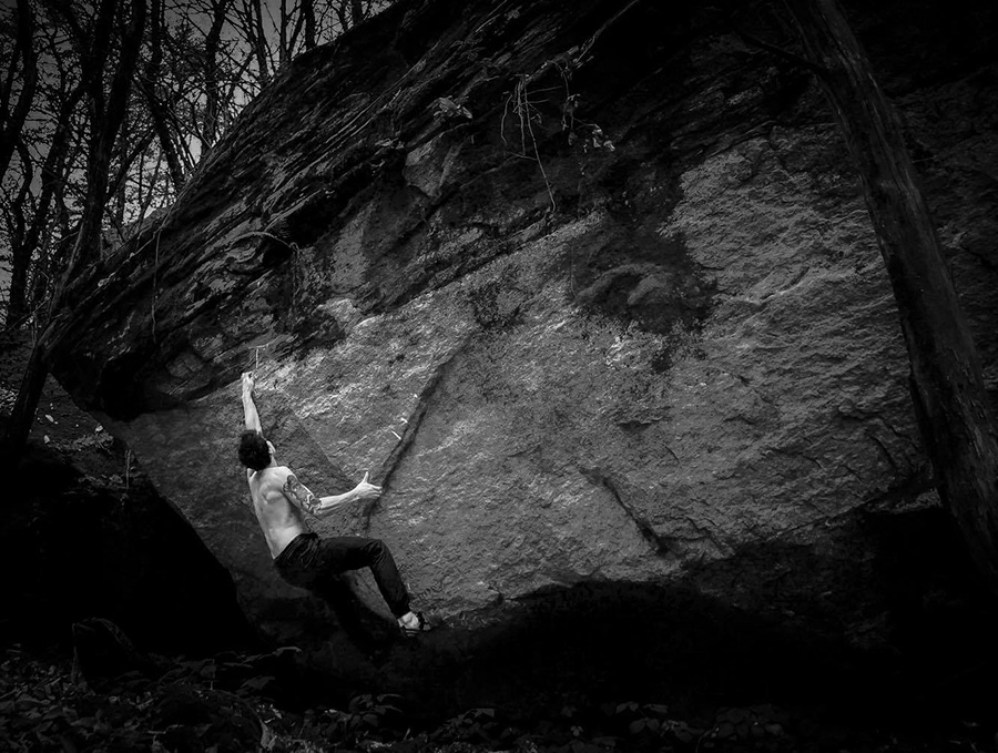 Luca Rinaldi, Brione, Ticino, bouldering, Blinded by the light