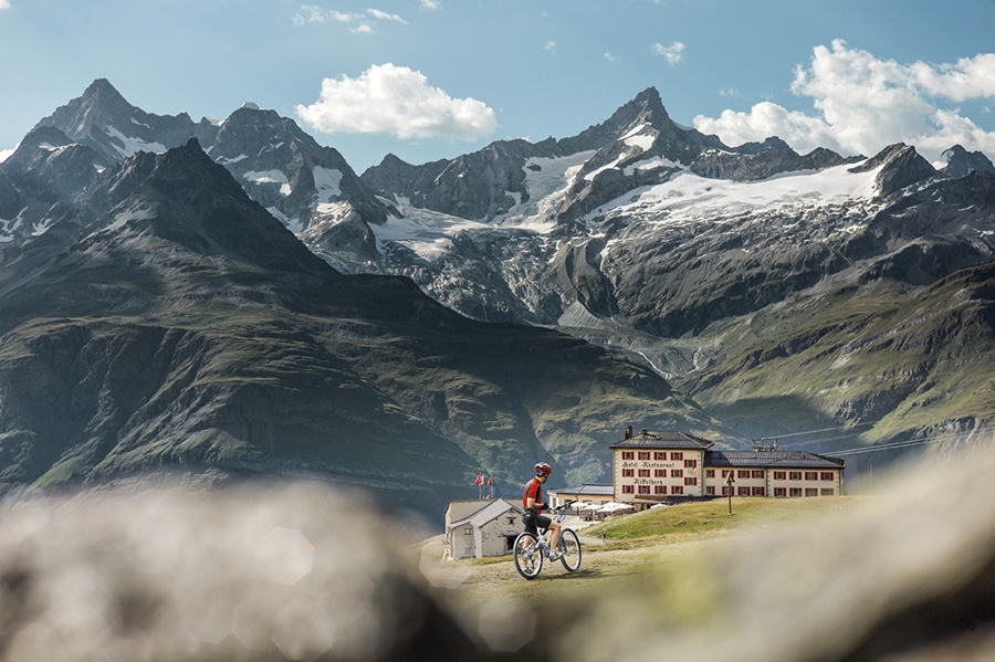 Switzerland bike tour