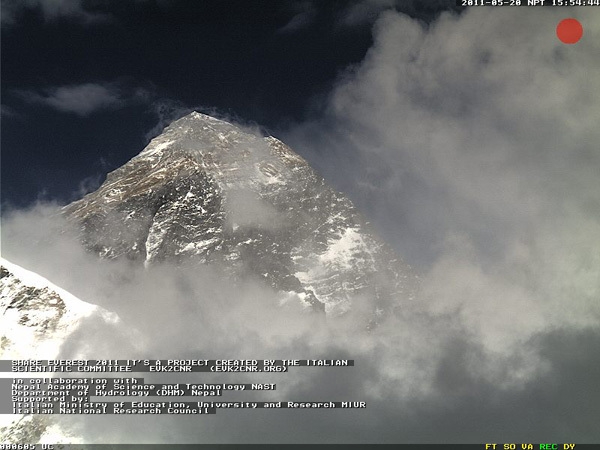 Everest webcam