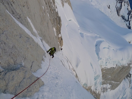 Aguja Poincenot, Fitz Roy, Patagonia - Whillans route. On the ramp.
