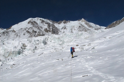 Nanga Parbat winter expedition, Moro & Urubko - Simone Moro and Denis Urubko ascending towards Nanga Parbat.