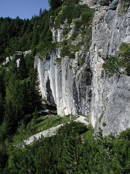 Calleda, Dolomites - Calleda, Dolomites
