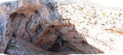 Sikati Cave, Kalymnos - Sikati Cave, Kalymnos, Grecia