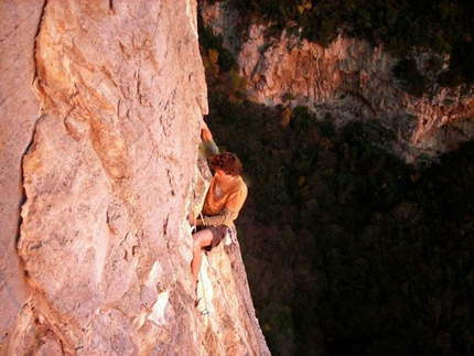 Positano - Positano: Cristiano climbing Maia at La Selva.