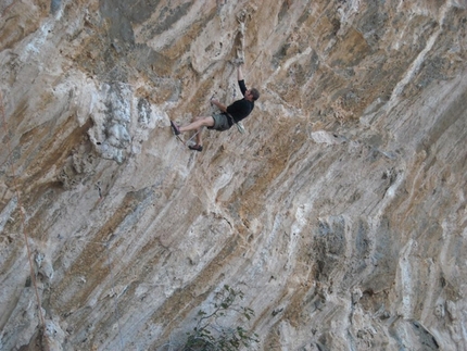Telendos - Glaros - Peter Keller climbing Glaros 8b at the crag Glaros, Telendos, Kalymnos
