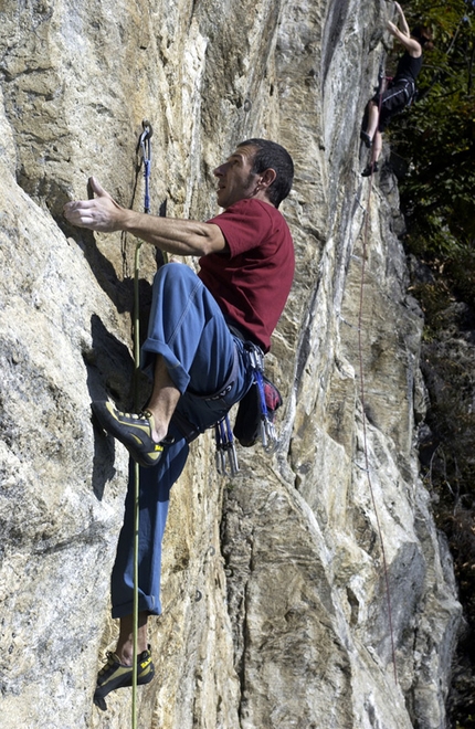 Monte Bracco, Monviso, Piedmont, Italy - Donato Lella climbing at Monte Bracco, Monviso, Piedmot
