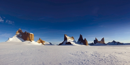 Antartide - arrampicare nel ghiaccio perenne