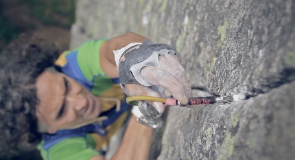 Crack climbing with the Italian Mountain Guides #2: gear