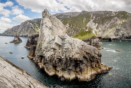 Sea stack climbing in Donegal, Ireland by Will Gadd and Iain Miller
