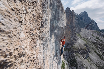 Cédric Lachat climbing Wogü in Rätikon massif, Switzerland