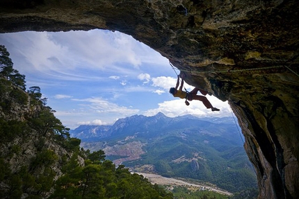 Okuzini, new sport climbs in Turkey by Sergey Shaferov