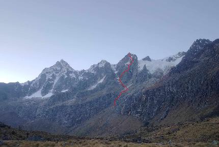 Marva Peak in Peru climbed by Marek Radovský, Ďuri Švingál
