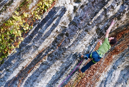 Adam Ondra - Adam Ondra climbing at Orgon, France