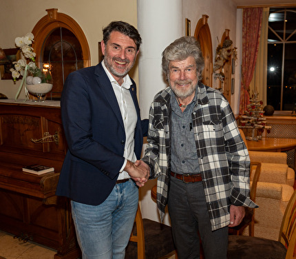 Reinhold Messner CAI Eagle Team - Antonio Montani, presidente del CAI, con Reinhold Messner