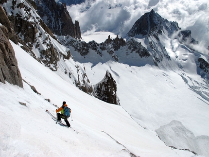 Giuseppe Dallona - Francesco Civra Dano - Discesa con gli sci della Via Tardivel, Brenva, Parete Sud del Monte Bianco