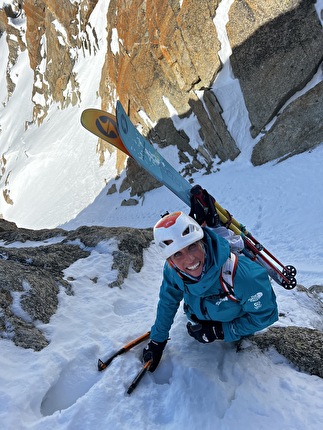 Aiguille d’Argentière, Arête Charlet Straton, Tom Lafaille, Fay Manners - Making the first ski descent of Stratonspherique on Aiguille d’Argentière (Tom Lafaille, Fay Manners 17/02/2024)