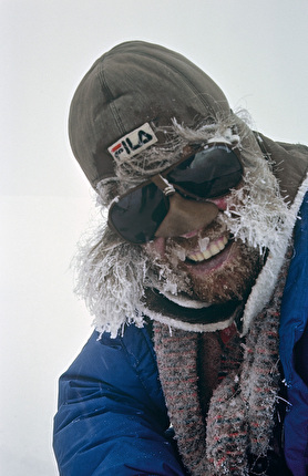 La montagna lucente (Gasherbrum - Der leuchtende Berg), Reinhold Messner, Hans Kammerlander, Werner Herzog - Reinhold Messner, tratto dal film La montagna lucente (Gasherbrum - Der leuchtende Berg) di Werner Herzog
