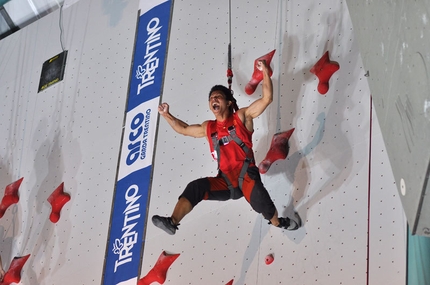 Qixin Zhong - Qixin Zhong after setting the new world record at Arco 2011