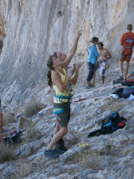 The North Face Kalymnos Climbing Festival - day one - Anna Stöhr e Melissa Le Neve check out their 