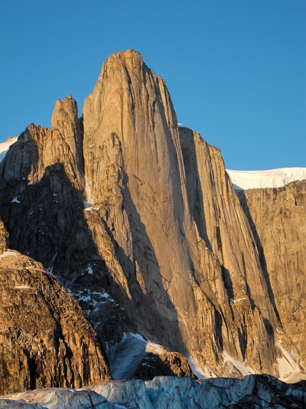 New Swiss rock climbs in Greenland's Renland