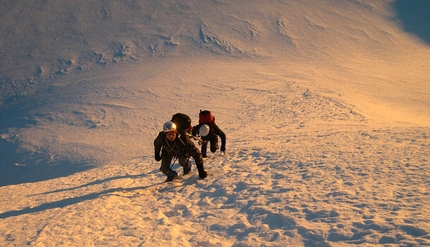 Corso Guida Alpina - Sulla Mont Blanc du Tacul, Monte Bianco, durante un corso di formazione per diventare Guida Alpina