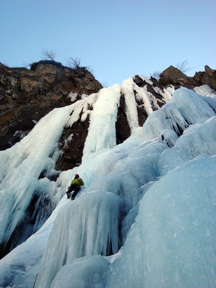 New icefall in Val Budria