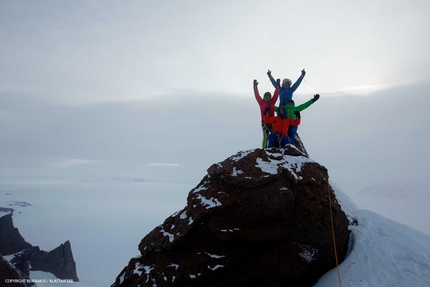 Ulvetanna, Antarctic - On the summit of Ulvetanna (2931m) after having climbed the NE Ridge:  Leo Houlding, Sean Leary, Alastair Lee, Jason Pickles, Chris Rabone and David Reeves