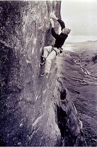 Leo Houlding - Trauma E9 7a on Dinas Mot in Llanberis pass opposite Lord of the Flies.