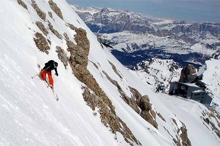 Vallone Antermoia  telemark and snowboard descent