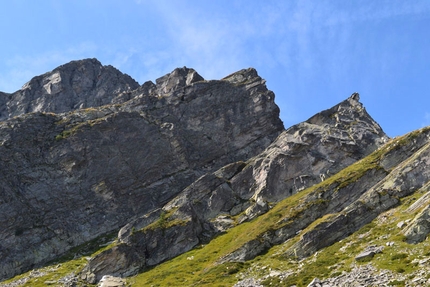 Le più belle vie di roccia dell’Ossola dal I al IV grado - Val Vigezzo Cresta Nord della Pioda di Crana