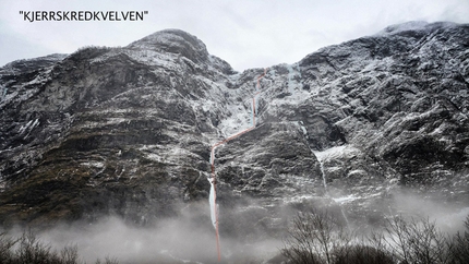Kjerrskredkvelven, Gudvangen, Norvegia - Matthias Scherer e Tanja Schmitt su Kjerrskredkvelven, l’enorme cascata di ghiaccio a Gudvangen, Norvegia.