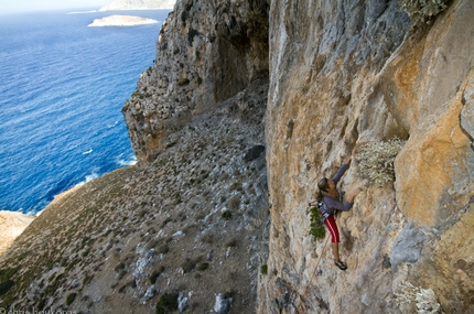 Kalymnos - Beatrice Pellisier climbing at Saint Photis