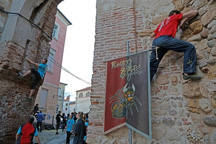 Festivalbrenta 2013 - Streetboulder sulle mura dell'antico Castello degli Ezzelini di Bassano del Grappa