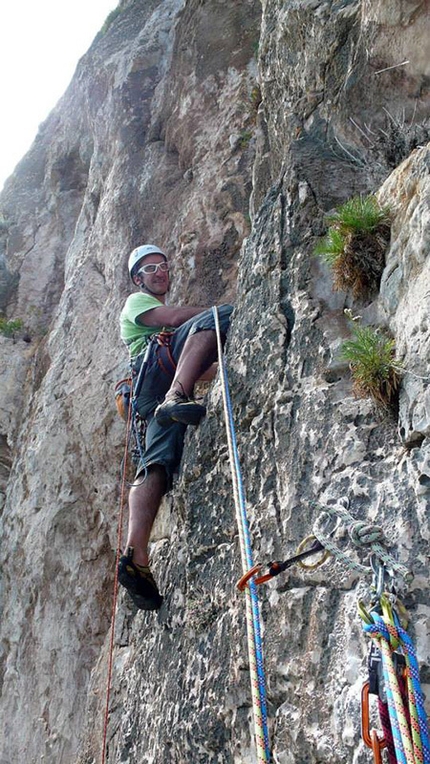 Monte Santu, Baunei, Sardinia - Maurizio Oviglia making the first ascent of Blu Oltremare