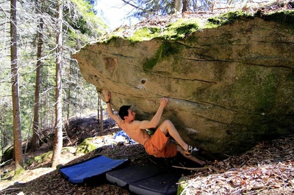 Valle di Daone bouldering in Italy