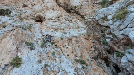La vita tra le dita, new rock climb on Monte Monaco (Sicily)