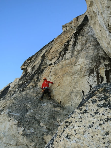 Gargoyle & Tooth Traverse, Alaska - Tooth Traverse: On of the more technical pitches climbing up from Espresso Gap