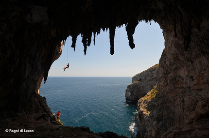 Salento vertical, new rock climbs in Puglia, Italy