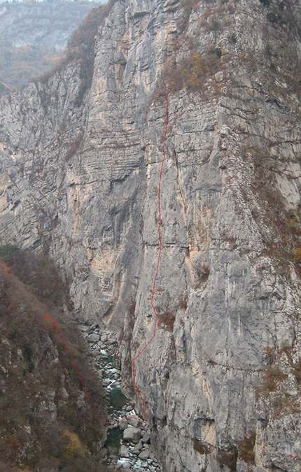 Via del Guerriero, new multi-pitch climb in the Gola del Limarò, Arco