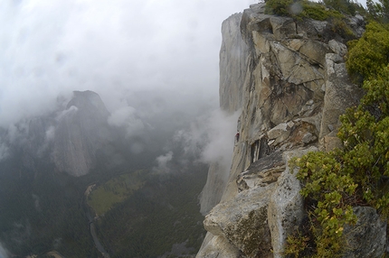 Steve Bate - Steve Bate soloing the route Zodiac, El Capitan, Yosemite
