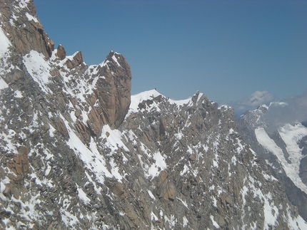 Pilone Centrale del Freney - Monte Bianco - Verso la cresta di Peuterey.