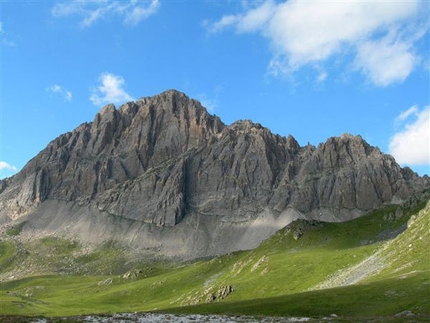 Arrampicata: Alpstation d’Isera, nuova via alla Rocca La Meya