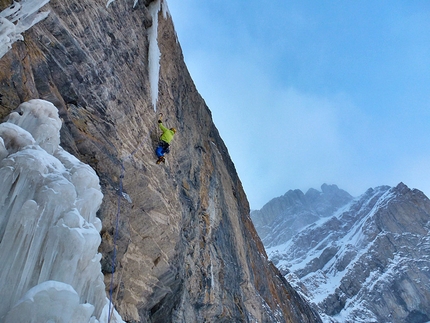 Canada ice climbing - Greg Boswell repeating Rocket Man, Mount Patterson