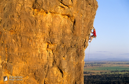Mount Arapiles, Australia - Dave Musgrove, Los Endos (22), Wind Wall, Mount Arapiles, Victoria, Australia.